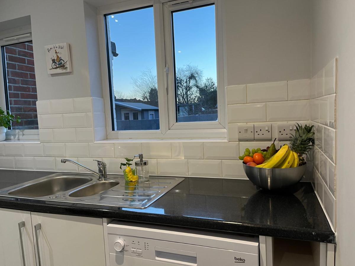 Three Bedroom City Home With Garden Southampton Eksteriør bilde