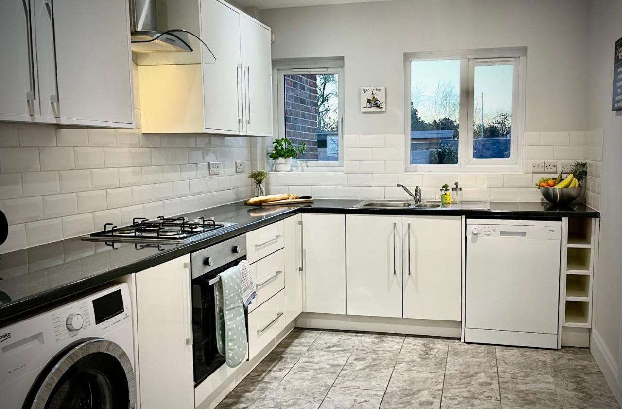 Three Bedroom City Home With Garden Southampton Eksteriør bilde